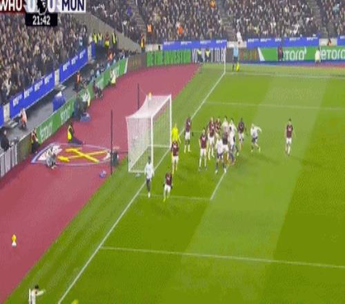 晨曦之战,希腊杯盛宴,锁定胜机,世界杯小组赛,2026世界杯,小组赛对阵,球队战术,赛事动态